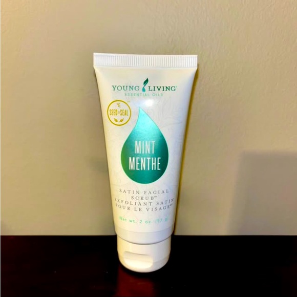 NEW Mint Satin Facial Scrub Young Living - Picture 1 of 5